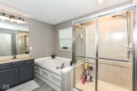 Photo of 19102 Walter Grove Drive, Noblesville, IN