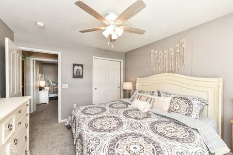 Photo of 19102 Walter Grove Drive, Noblesville, IN