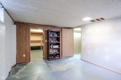 Photo of 410 W Ash Street, Zionsville, IN