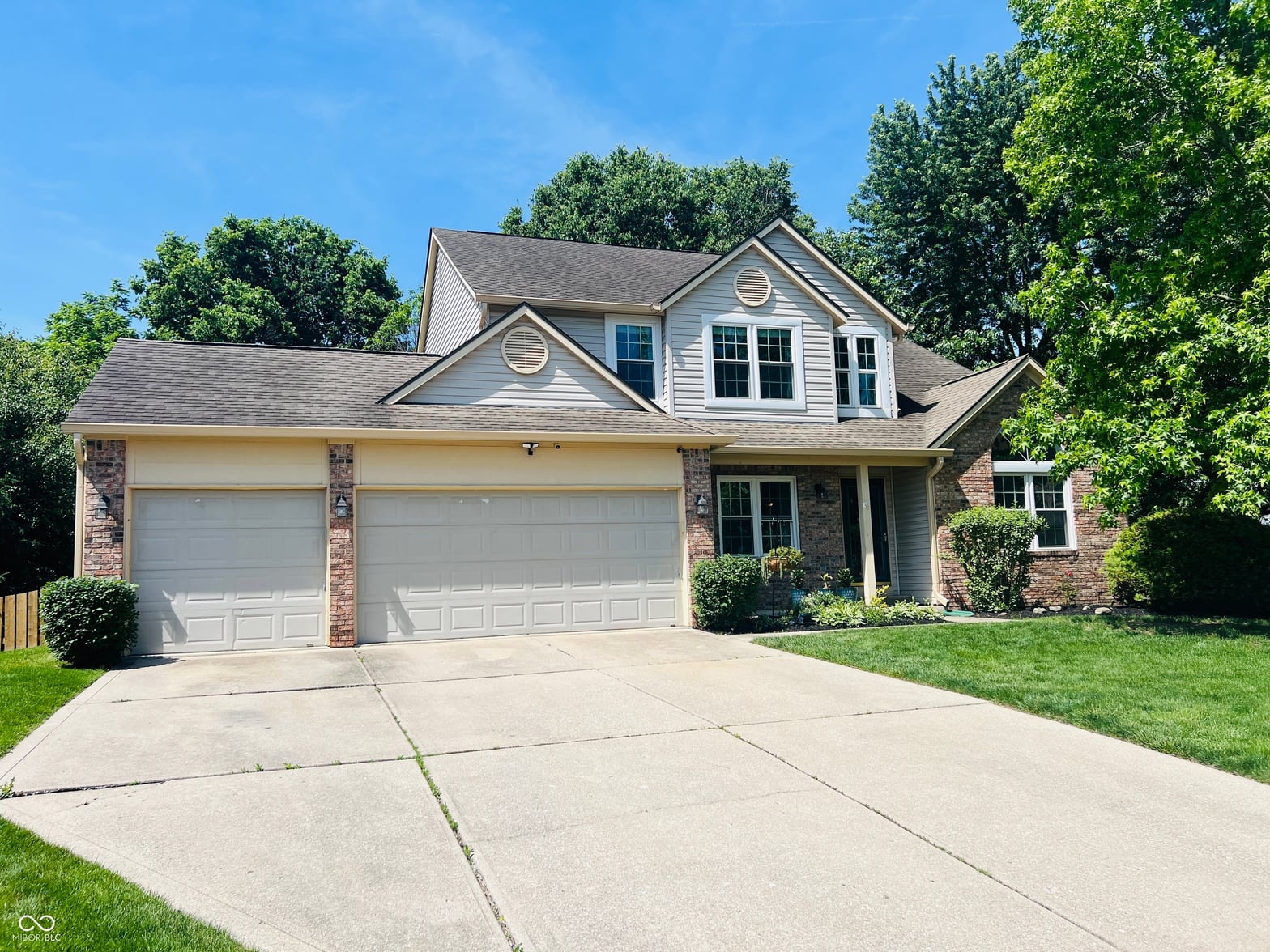 Front exterior at 8939 Emperors Court, Indianapolis, IN