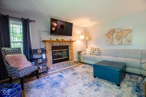 Living room at 8939 Emperors Court, Indianapolis, IN