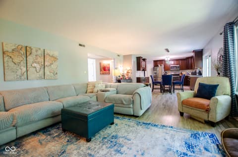 Living room at 8939 Emperors Court, Indianapolis, IN