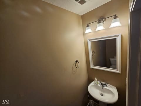 Photo of 4085 Lassen Lane, Indianapolis, IN