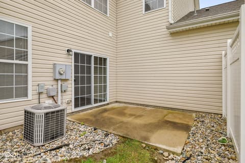 Photo of 14215 Prairie Meadow Drive, Noblesville, IN