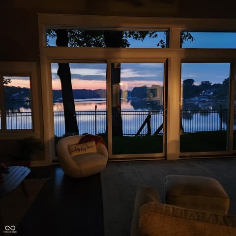 Bonus room at 240 Bayview Drive, Cicero, IN