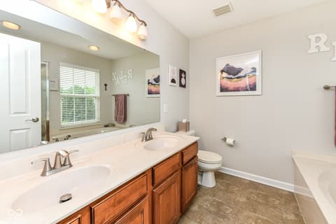 Photo of 9060 Rider Drive, Fishers, IN