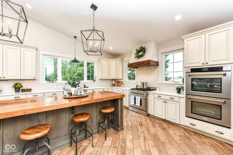 Photo of 11410 E 300 N, Sheridan, IN