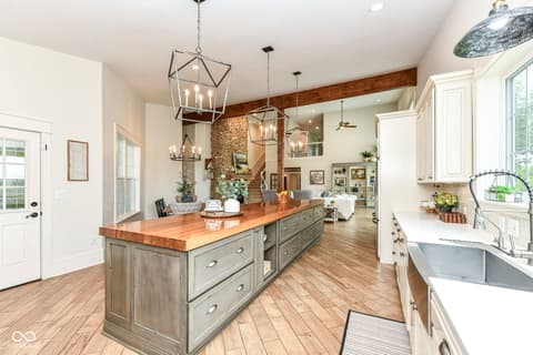 Photo of 11410 E 300 N, Sheridan, IN