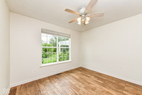 Bedroom at 11410 E 300 N, Sheridan, IN