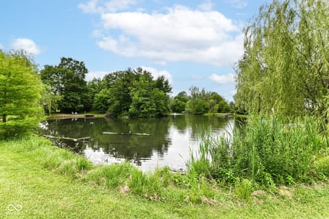 Pond — 11410 E 300 N, Sheridan, IN