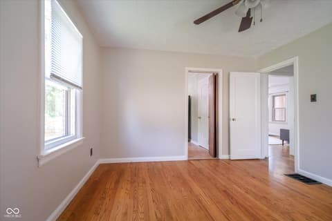 Photo of 610 W Hanna Avenue, Indianapolis, IN
