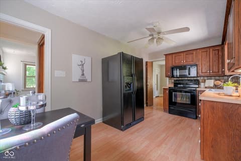 Photo of 610 W Hanna Avenue, Indianapolis, IN
