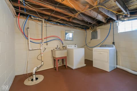 Photo of 610 W Hanna Avenue, Indianapolis, IN