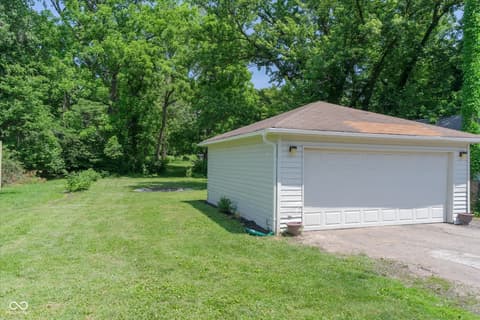 Photo of 610 W Hanna Avenue, Indianapolis, IN