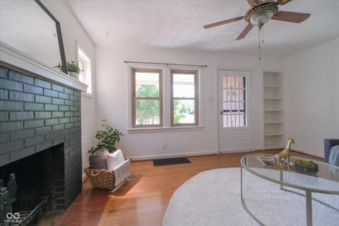 Photo of 610 W Hanna Avenue, Indianapolis, IN