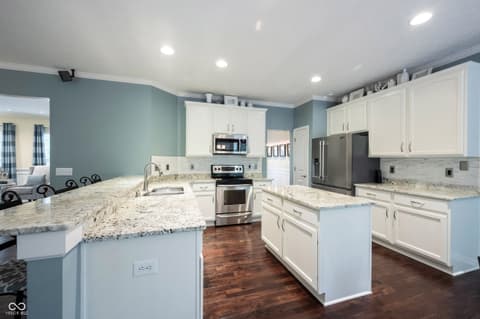 Photo of 11807 Wedgeport Lane, Fishers, IN