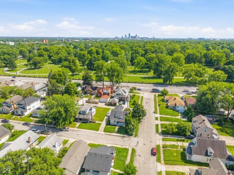 Photo of 443 Harvard Place, Indianapolis, IN