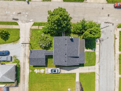 Photo of 443 Harvard Place, Indianapolis, IN