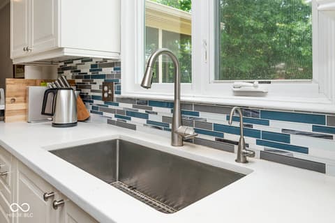 Photo of 4826 Essex Court, Carmel, IN