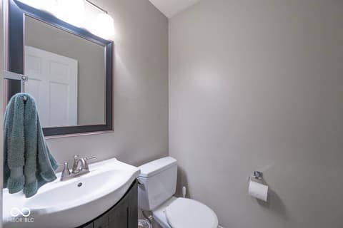 Photo of 4826 Essex Court, Carmel, IN