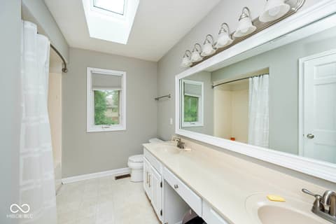 Photo of 4826 Essex Court, Carmel, IN