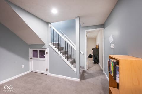 Photo of 4826 Essex Court, Carmel, IN