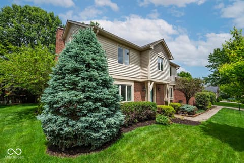 Photo of 4826 Essex Court, Carmel, IN