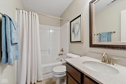Photo of 14091 Timber Knoll Drive, McCordsville, IN