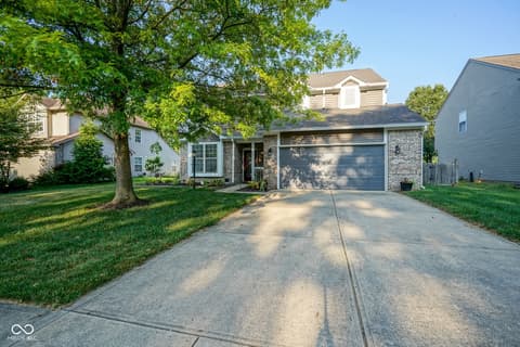 12854 Sweet Briar Parkway