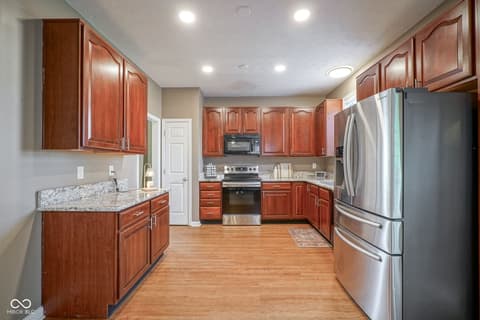 Photo of 12854 Sweet Briar Parkway, Fishers, IN