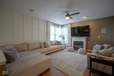 Photo of 12854 Sweet Briar Parkway, Fishers, IN