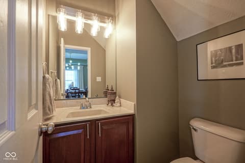 Photo of 12854 Sweet Briar Parkway, Fishers, IN