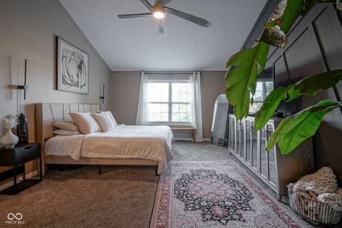 Photo of 12854 Sweet Briar Parkway, Fishers, IN