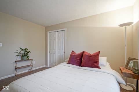Photo of 12854 Sweet Briar Parkway, Fishers, IN
