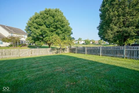 Photo of 12854 Sweet Briar Parkway, Fishers, IN
