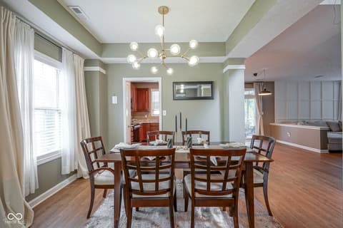 Photo of 12854 Sweet Briar Parkway, Fishers, IN