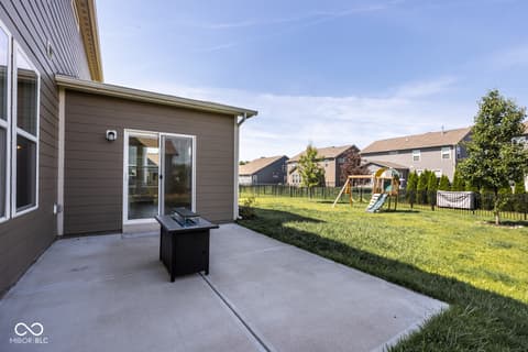 Photo of 17301 Tribute Row, Noblesville, IN