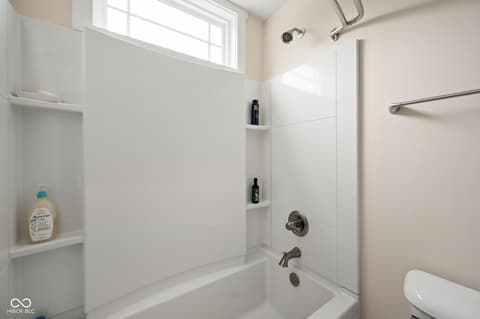 Photo of 7612 Beekman Terrace, Zionsville, IN