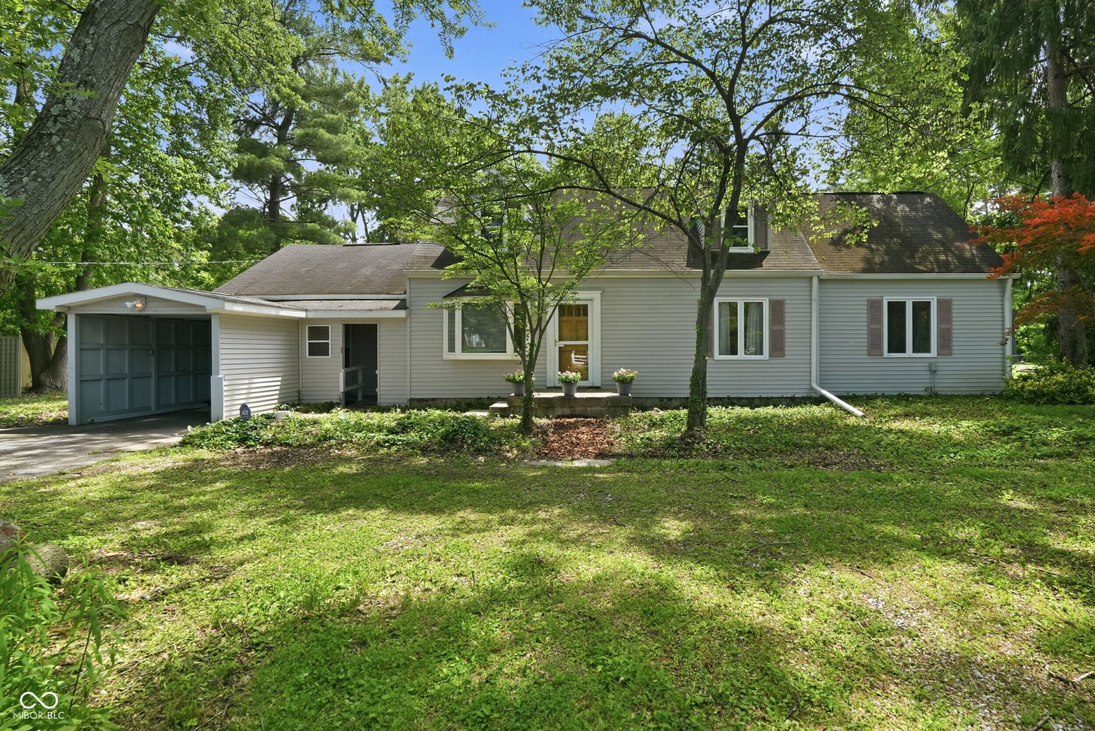 Photo of 6601 W 71st Street, Indianapolis, IN