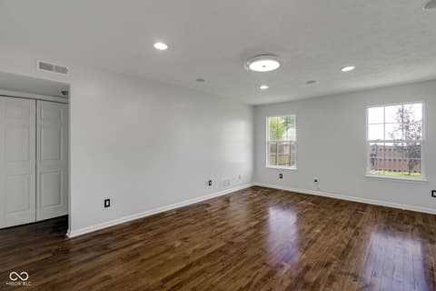 Photo of 550 Jayson Circle, Westfield, IN