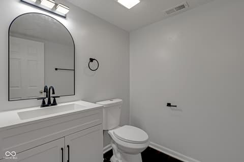 Photo of 550 Jayson Circle, Westfield, IN