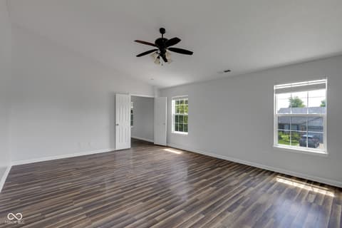 Photo of 550 Jayson Circle, Westfield, IN
