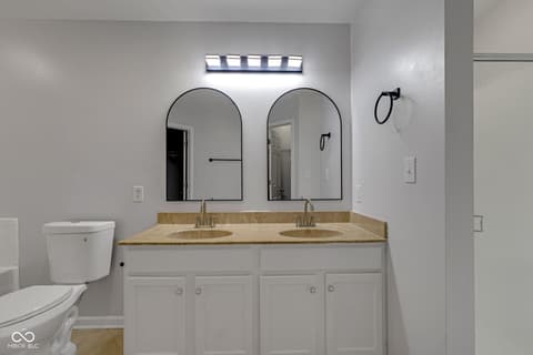 Photo of 550 Jayson Circle, Westfield, IN