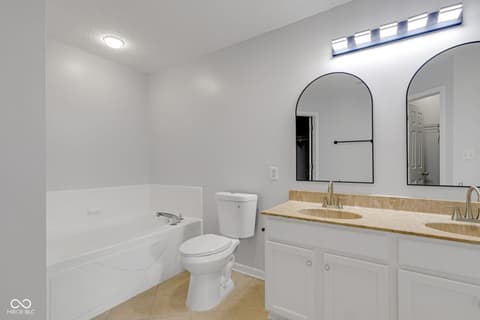 Photo of 550 Jayson Circle, Westfield, IN