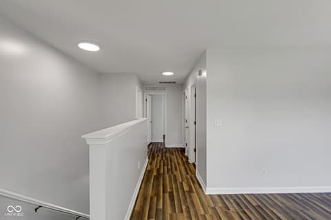 Photo of 550 Jayson Circle, Westfield, IN
