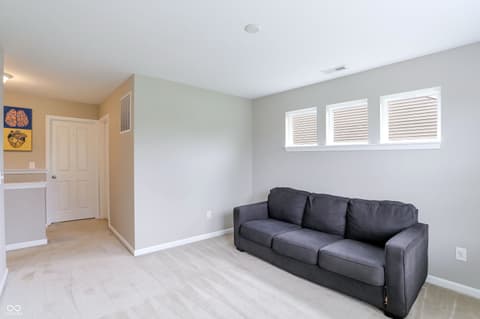 Photo of 10512 Pintail Lane, Indianapolis, IN