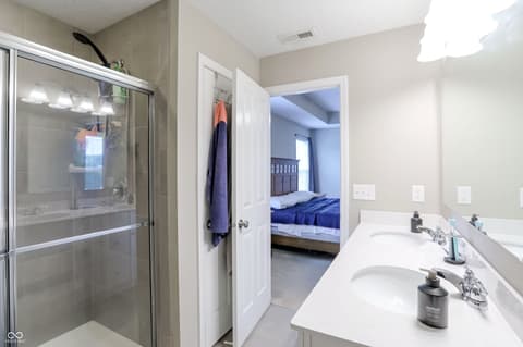 Photo of 10512 Pintail Lane, Indianapolis, IN