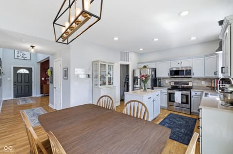 Photo of 11025 Cool Winds Way, Fishers, IN