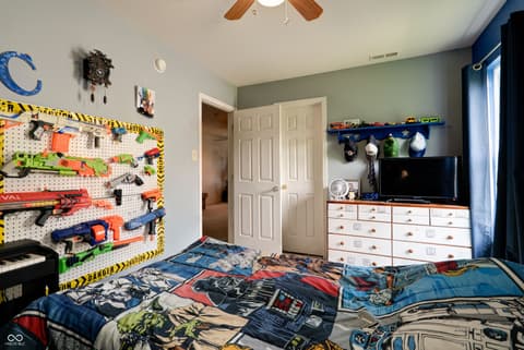 Photo of 755 Sedgewick Lane, Greenfield, IN