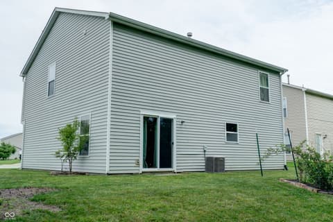 Photo of 755 Sedgewick Lane, Greenfield, IN